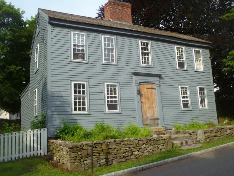 The Smith-Gould House, 3 Summer St. (c. 1730)
